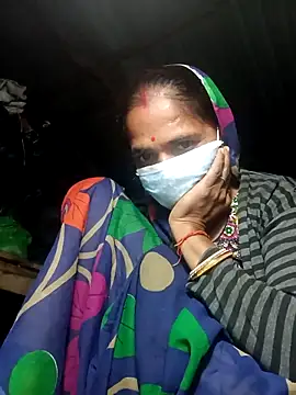 Snapshot of Hot-honi chatting on 11-07-25, 02:39 Hot-honi online show from 11-07-25, 02:39