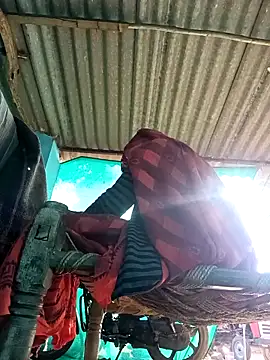 Snapshot of Hot-honi chatting on 11-08-25, 09:42 Hot-honi online show from 11-08-25, 09:42