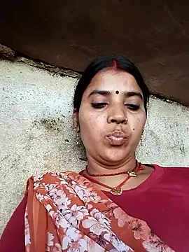 Snapshot of Sabnam_kohli chatting on 10-17-25, 05:43 Sabnam kohli online show from 10-17-25, 05:43