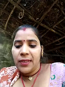 Snapshot of Sabnam_kohli chatting on 11-10-25, 04:44 Sabnam kohli online show from 11-10-25, 04:44