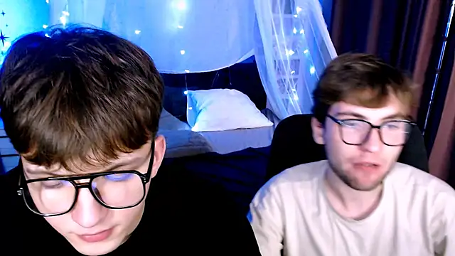 travis wolf  online show from 11-20-25, 08:41