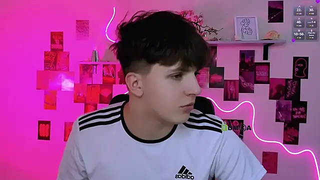 travis wolf  online show from 04-14-26, 08:42