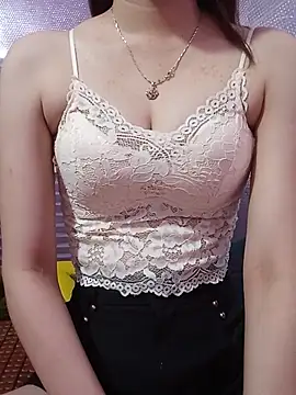 Snapshot of CherryBeii chatting on 05-16-26, 01:02 CherryBeii online show from 05-16-26, 01:02