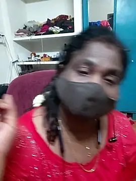 Snapshot of Tamil_Kavitha10 chatting on 04-21-26, 09:50 Tamil Kavitha10 online show from 04-21-26, 09:50