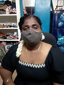 Snapshot of Tamil_Kavitha10 chatting on 04-30-26, 07:42 Tamil Kavitha10 online show from 04-30-26, 07:42