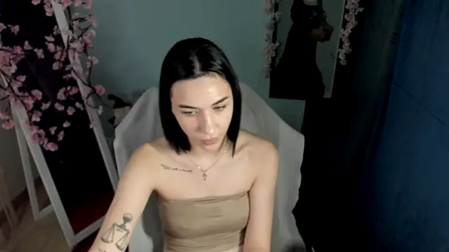 Bella Night4 online show from 12-23-25, 08:45