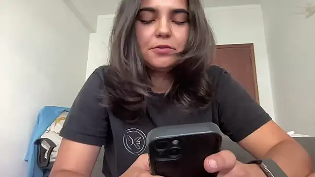 Snapshot of bruninhapt chatting on 09-13-25, 01:22 bruninhapt online show from 09-13-25, 01:22