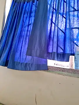 Snapshot of _sexy-queen chatting on 10-18-25, 11:11 sexy-queen online show from 10-18-25, 11:11