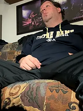 Stephanie1984 online show from 11-22-25, 12:53