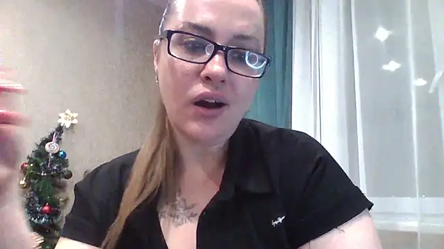 karina160000 online show from 12-18-25, 02:45