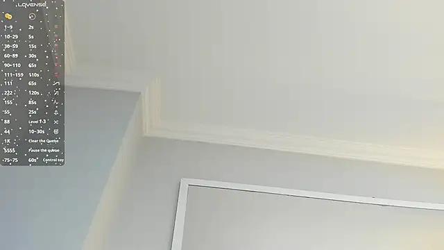 Mia Valentine  online show from 12-17-25, 08:26