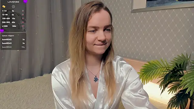 KerenFurguson online show from 11-17-25, 08:36