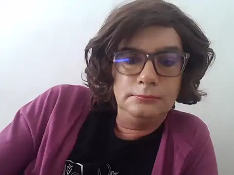 Snapshot of Nady79xxx chatting on 11-09-25, 11:52 Nady79xxx online show from 11-09-25, 11:52
