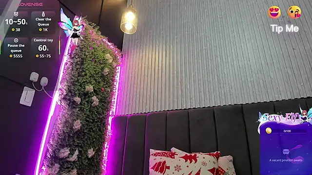 Skarlett hot  online show from 12-15-25, 08:35