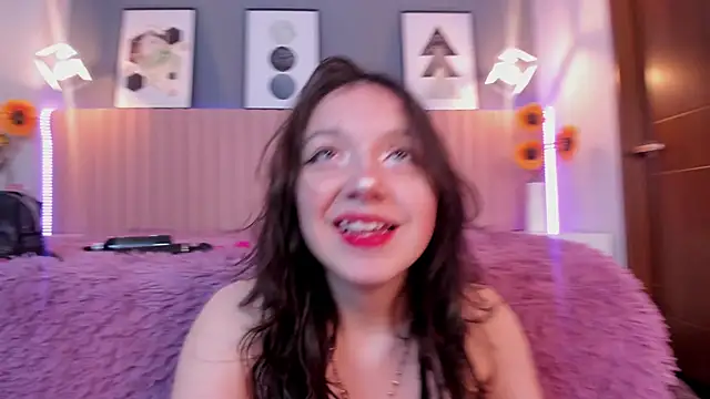 Nina Ford online show from 03-19-26, 03:10