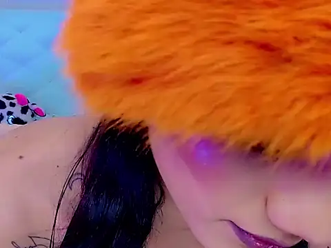 Snapshot of hanna_sweett34 chatting on 09-29-25, 10:03 hanna sweett34 online show from 09-29-25, 10:03