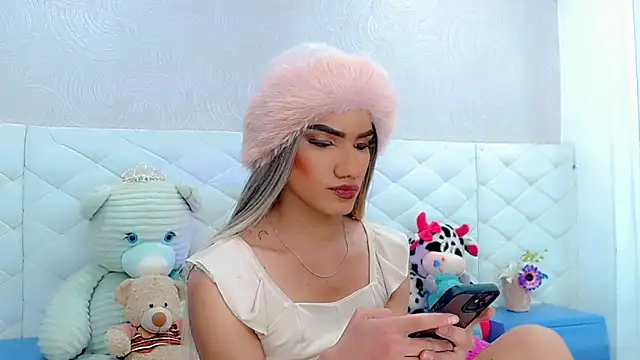 Snapshot of hanna_sweett34 chatting on 11-29-25, 05:32 hanna sweett34 online show from 11-29-25, 05:32