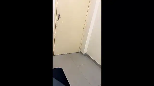 LuvLayla online show from 12-21-25, 05:20