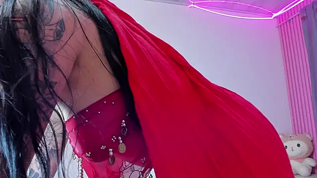 Nayla-Mouna online show from 02-13-26, 12:23