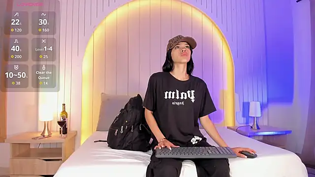 ALICESANDOVAL online show from 12-19-25, 11:39