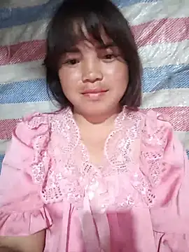 Snapshot of AnHa19 chatting on 05-19-26, 10:05 AnHa19 online show from 05-19-26, 10:05