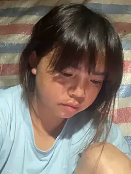 Snapshot of AnHa19 chatting on 05-20-26, 10:16 AnHa19 online show from 05-20-26, 10:16
