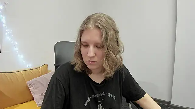 Hailey Foxy online show from 02-12-26, 12:44