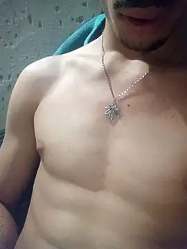 Snapshot of UsualSummer2 chatting on 03-02-26, 06:37 UsualSummer2 online show from 03-02-26, 06:37