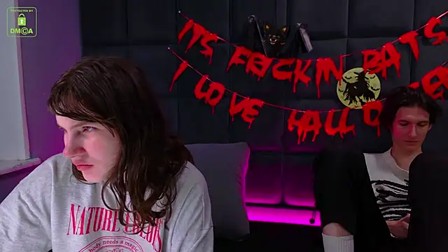 Snapshot of ViviaraNGendy chatting on 11-01-25, 10:39 ViviaraNGendy online show from 11-01-25, 10:39