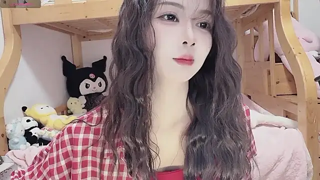 Sue101010 online show from 10-31-25, 04:30