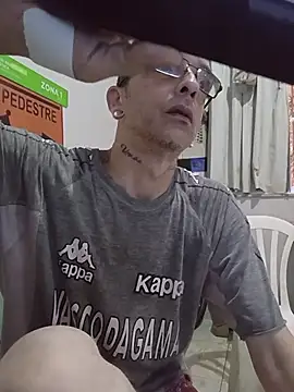 dinho carioca online show from 04-06-26, 11:44