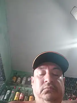 andrerj22 online show from 10-24-25, 06:15