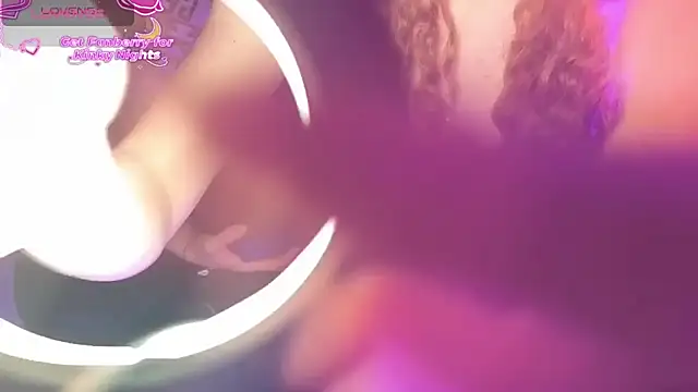 JuliCarl online show from 02-19-26, 02:02