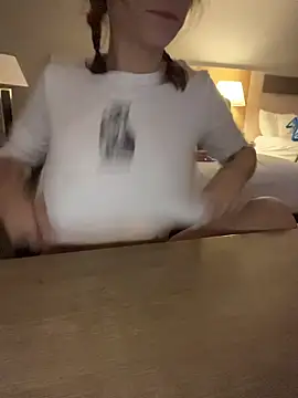 d3luluxx online show from 12-21-25, 12:23