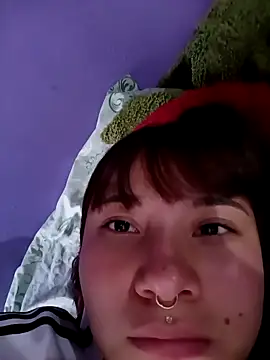 Zulema R1 online show from 04-12-26, 10:59