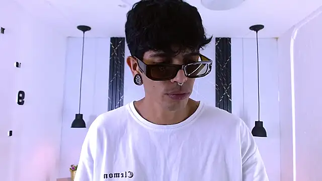 Franvill Trato online show from 03-02-26, 07:21