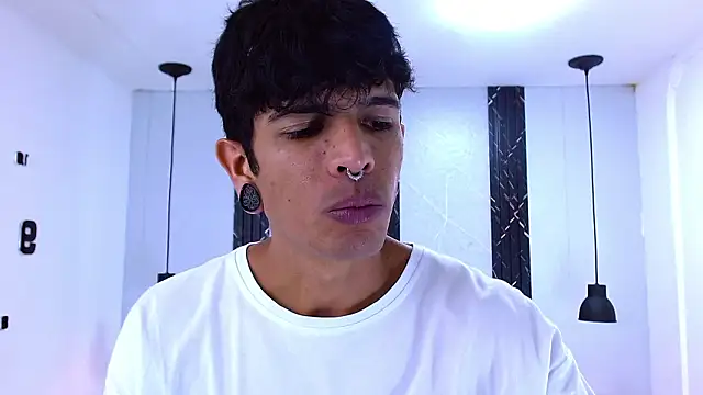 Franvill Trato online show from 03-06-26, 07:21