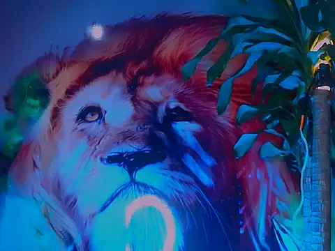 Snapshot of Cristal_Gem1 chatting on 10-18-25, 04:48 Cristal Gem1 online show from 10-18-25, 04:48