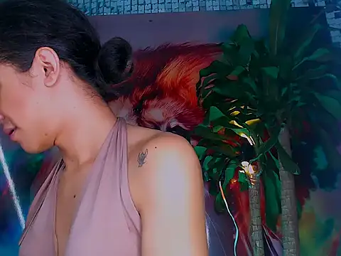 Snapshot of Cristal_Gem1 chatting on 10-26-25, 04:40 Cristal Gem1 online show from 10-26-25, 04:40