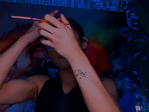 Snapshot of Cristal_Gem1 chatting on 11-17-25, 11:49 Cristal Gem1 online show from 11-17-25, 11:49