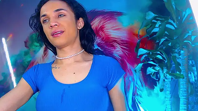 Snapshot of Cristal_Gem1 chatting on 11-24-25, 12:05 Cristal Gem1 online show from 11-24-25, 12:05