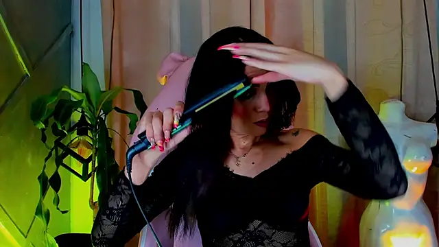 Cristal Gem1 online show from 07-18-26, 03:54