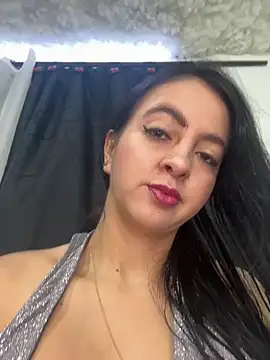 salo-rousee online show from 12-17-25, 04:57