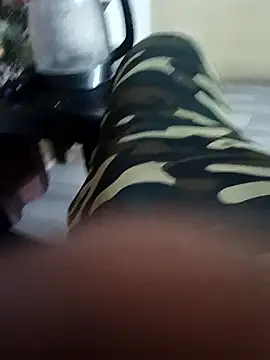 Lavz1995 online show from 01-10-26, 01:57