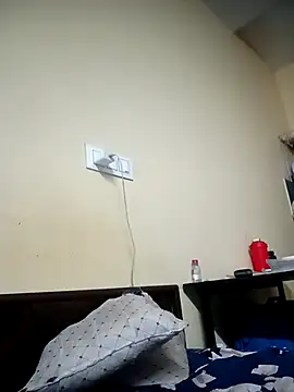 monster 33 online show from 04-10-26, 05:23