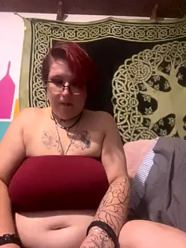 Snapshot of Harleesinn chatting on 09-17-25, 06:59 Harleesinn online show from 09-17-25, 06:59