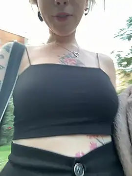 Mimiumuy online show from 09-10-25, 03:23