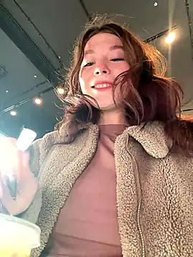 Mimiumuy online show from 09-27-25, 01:05