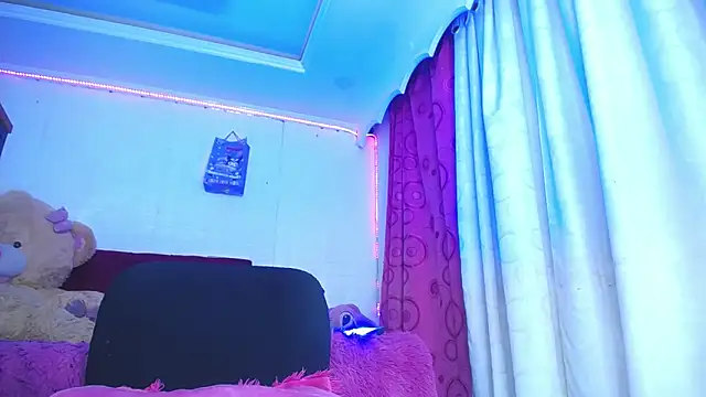 SemerHott online show from 04-19-26, 06:10