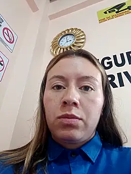 Hannah-colx online show from 12-18-25, 06:58